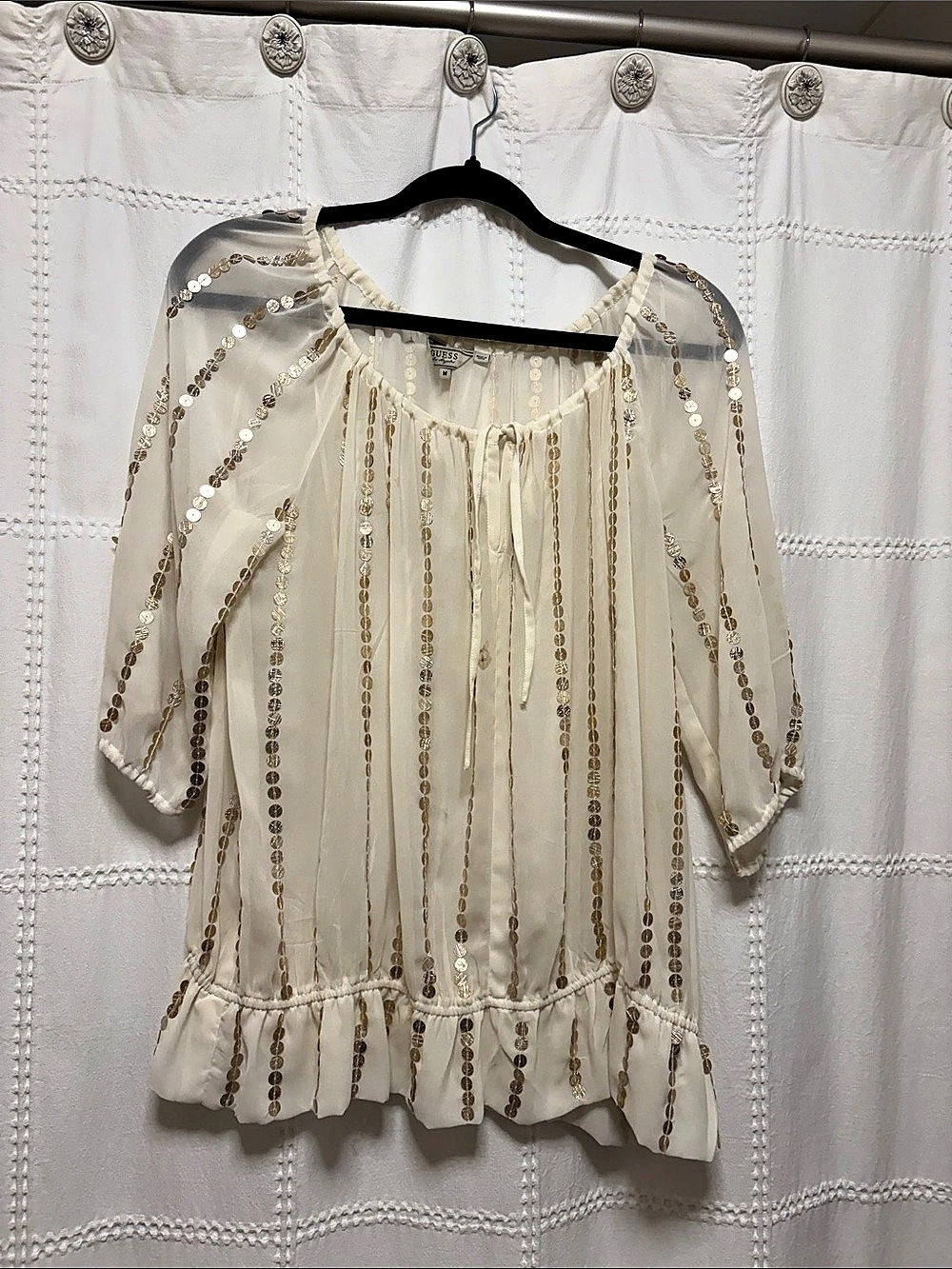 GUESS Sequin Striped Blouse in Cream Size Medium Like New